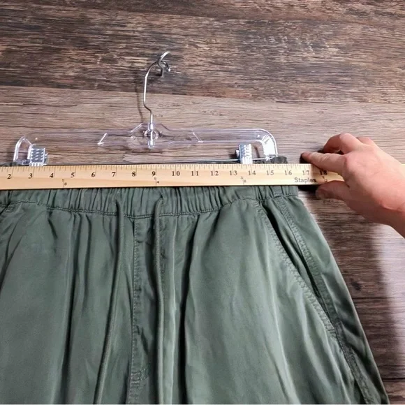 LOFT Olive Green Women's Drawstring Shorts - Picture 5 of 6